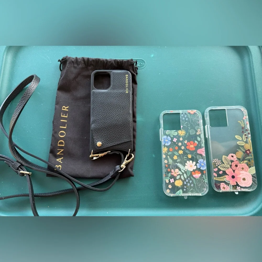 NWOT Bandolier Black Leather and Rifle Paper Co Clear/Floral Phone Case Set - Picture 5 of 5